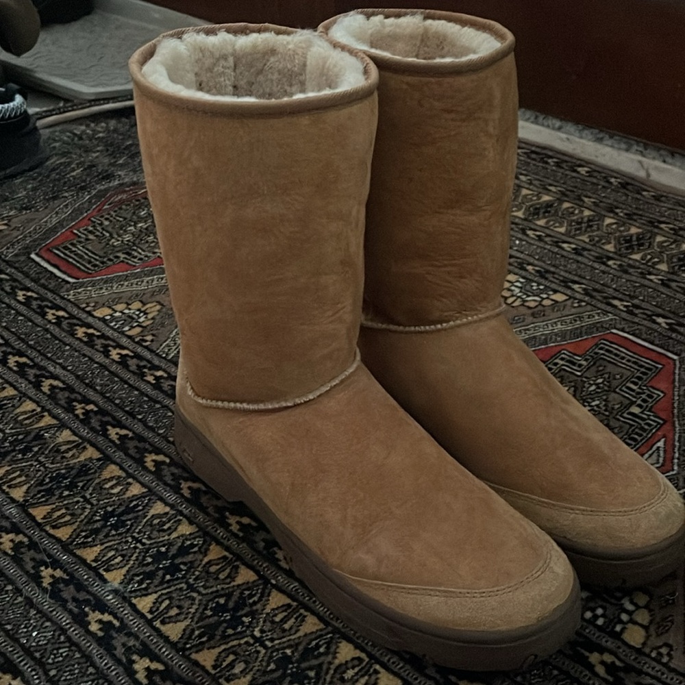 UGGS Size 13M mens Brand new